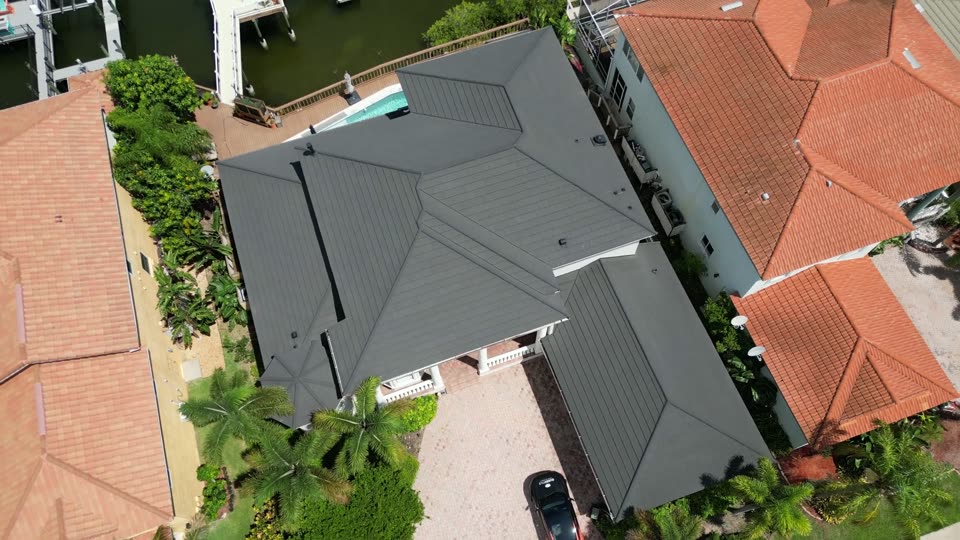 Shingle · Black